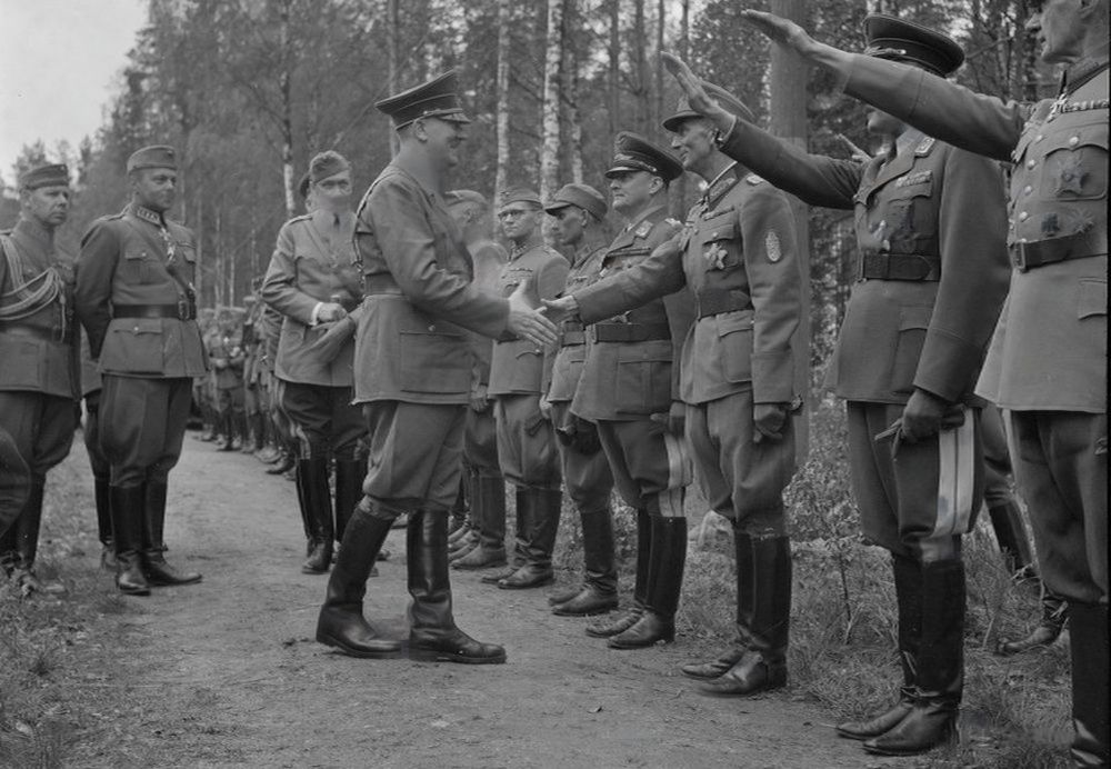 Hitler V Finlandii Transformed