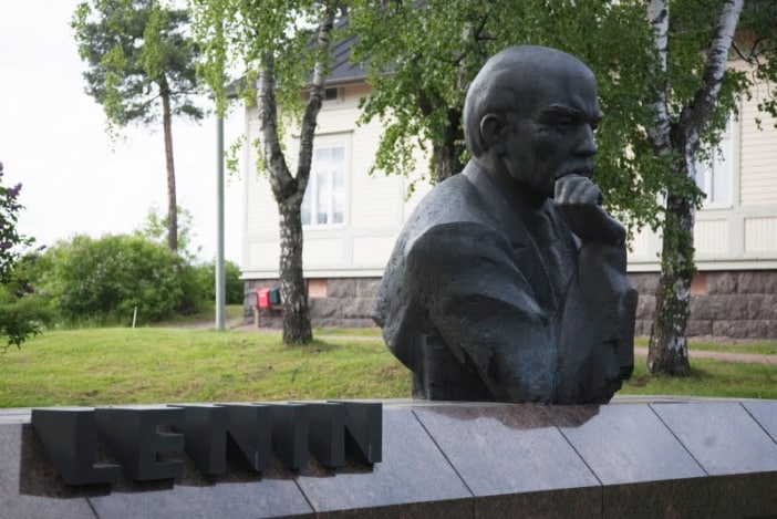 Финно-угорский Ленин и что СВО животворящая делает